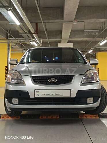 Kia Rio-8