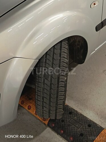 Kia Rio-9