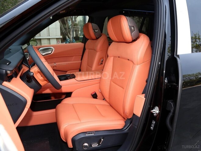 Lynk & Co 900-19