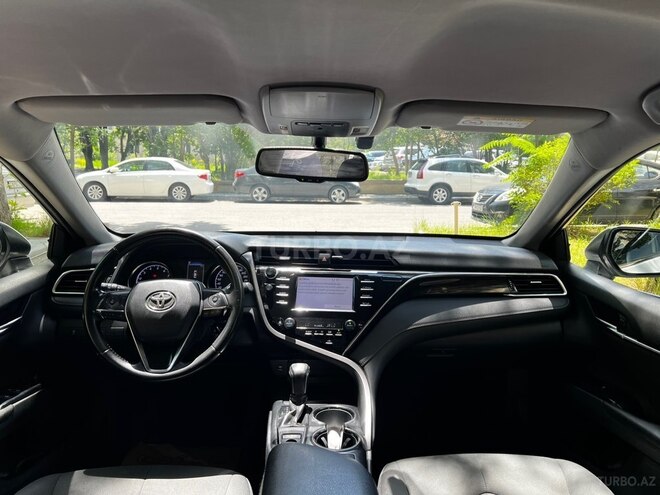 Toyota Camry-9