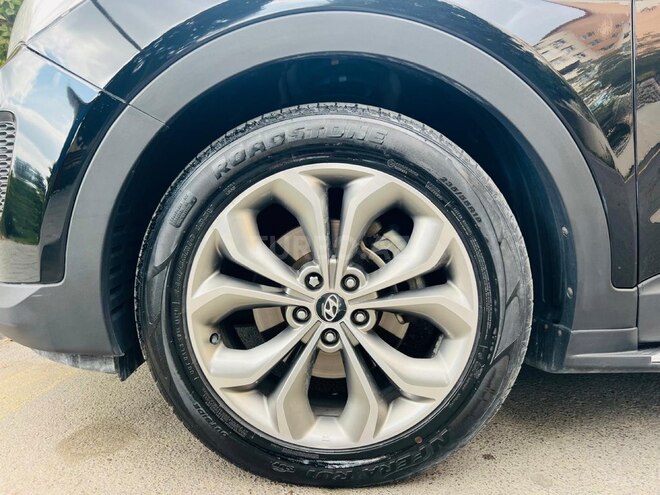 Hyundai Santa Fe-10