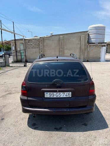 Opel Vectra-2