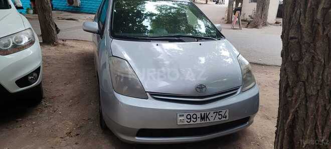 Toyota Prius-3