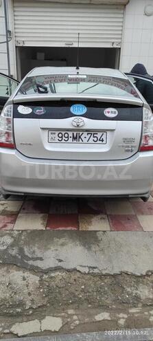 Toyota Prius-5