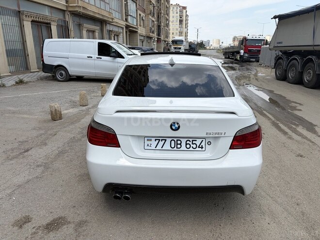 BMW 528-4