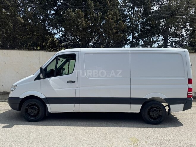 Mercedes Sprinter 515-8