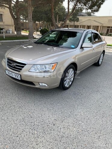 Hyundai Sonata-1