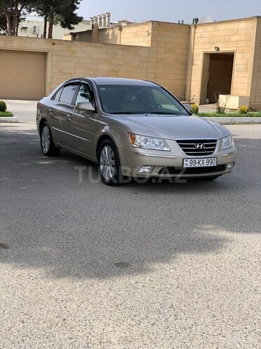 Hyundai Sonata-2