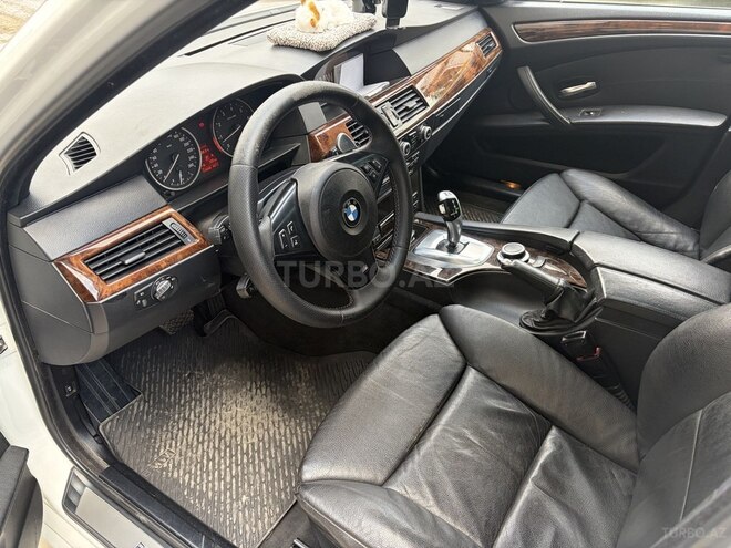 BMW 528-13