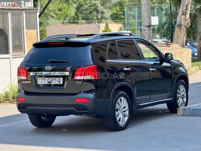 Kia Sorento-8