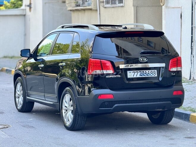 Kia Sorento-9