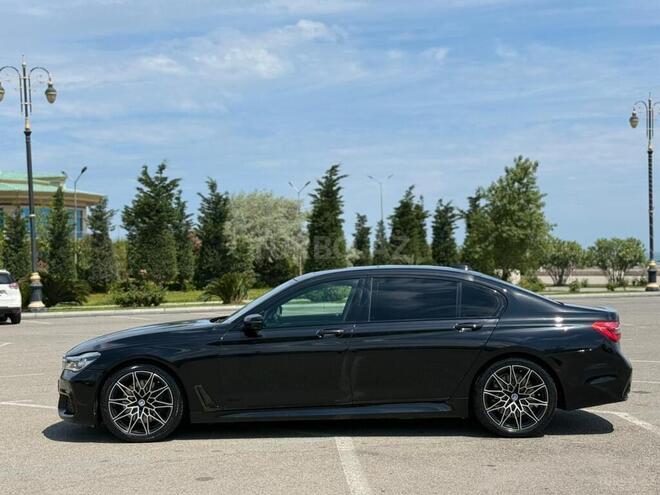 BMW 750-3