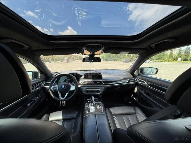 BMW 750-5