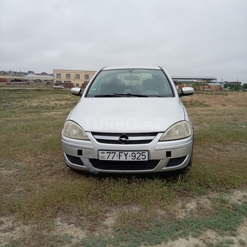 Opel Corsa-1