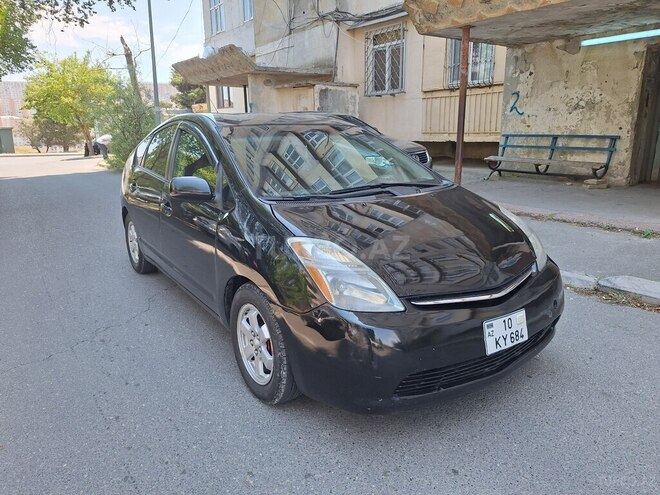 Toyota Prius-5