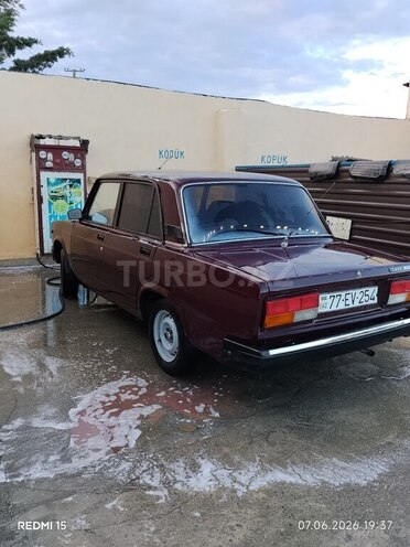 LADA (VAZ) 2107-8