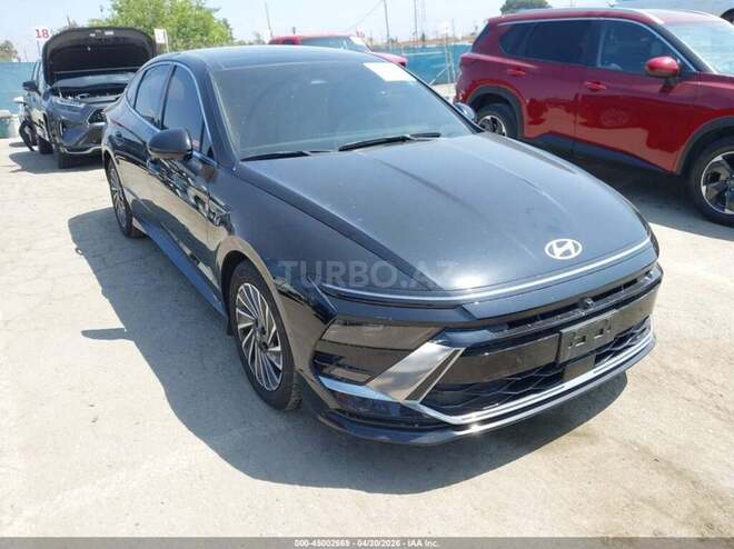Hyundai Sonata-2