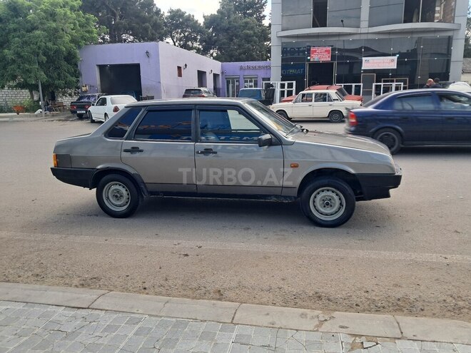 LADA (VAZ) 21099-5