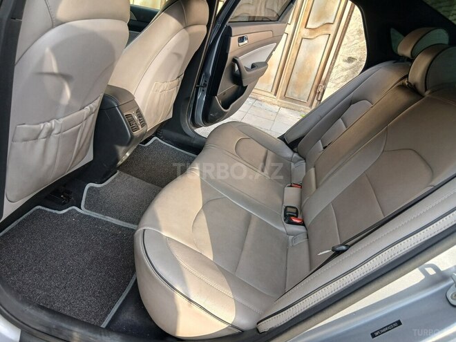 Hyundai Sonata-7