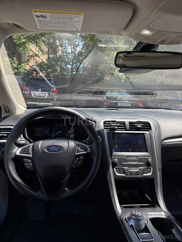 Ford Fusion (North America)-8