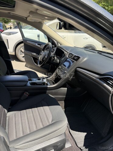 Ford Fusion (North America)-9