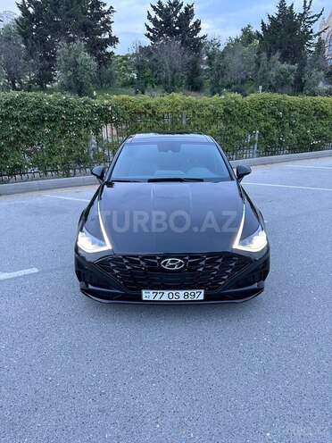 Hyundai Sonata-1