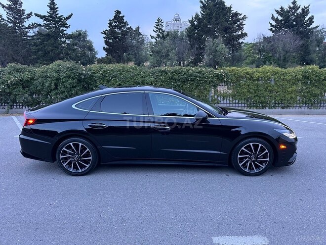 Hyundai Sonata-9