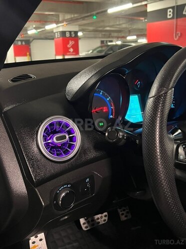 Chevrolet Cruze-9