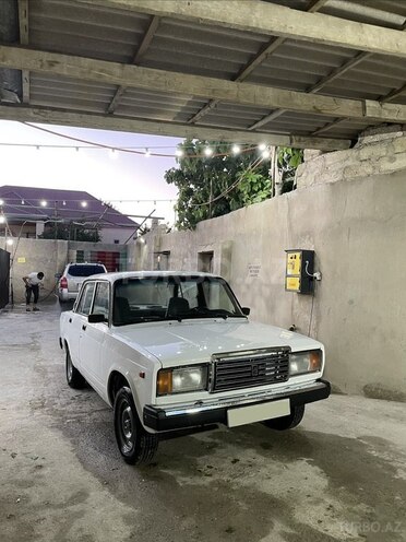 LADA (VAZ) 2107-6