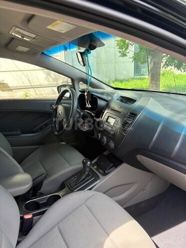 Kia Forte-3
