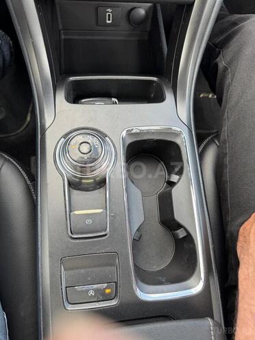 Ford Fusion (North America)-12