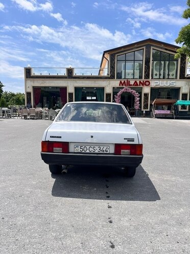 LADA (VAZ) 21099-1