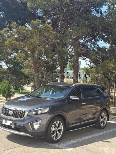 Kia Sorento-1