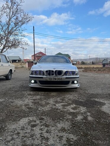 BMW 528-6