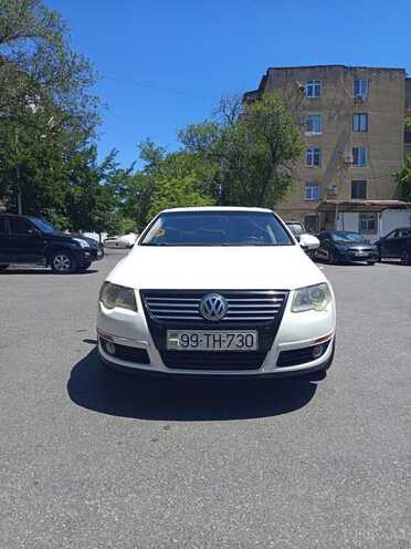 Volkswagen Passat-1