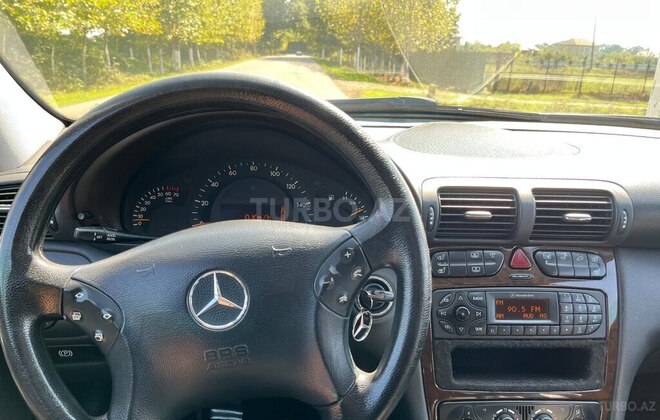 Mercedes C 240-3