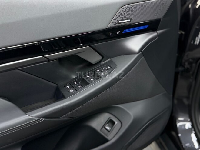 BMW 530e-16