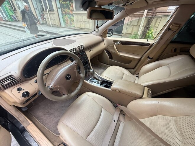 Mercedes C 240-7