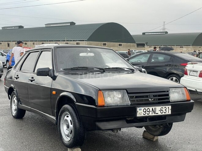 LADA (VAZ) 21099-1