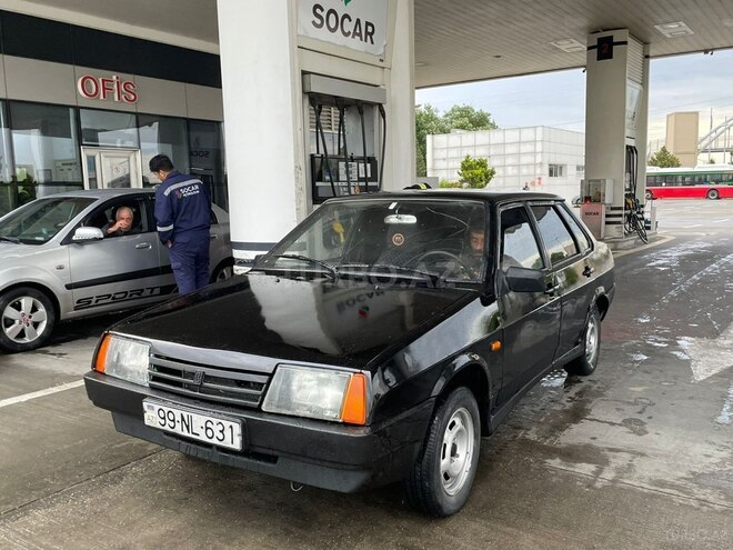 LADA (VAZ) 21099-5