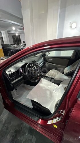 Toyota Camry-7