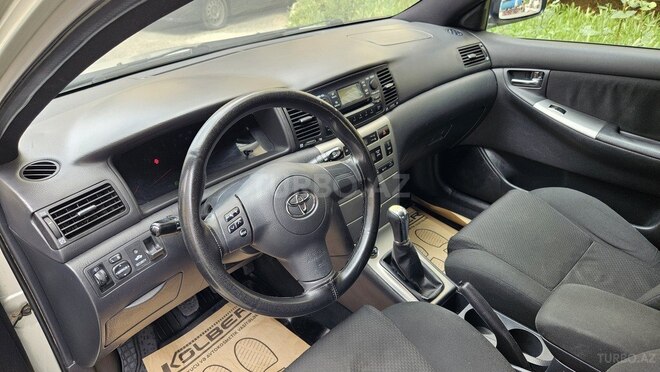 Toyota Corolla-4