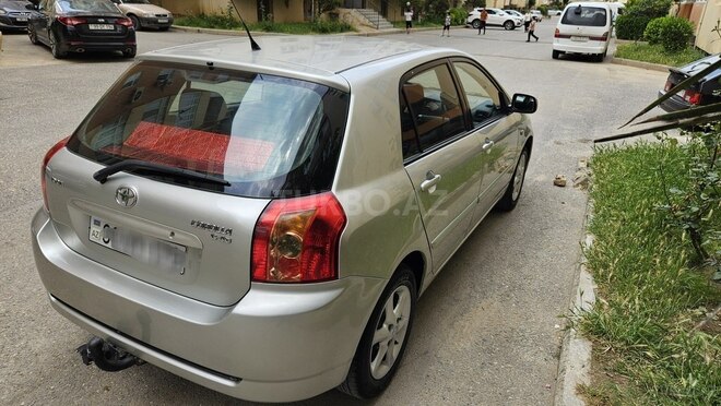 Toyota Corolla-10