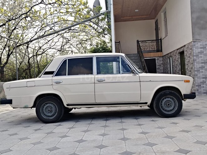 LADA (VAZ) 2106-4