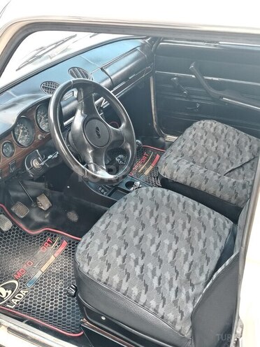 LADA (VAZ) 2106-9