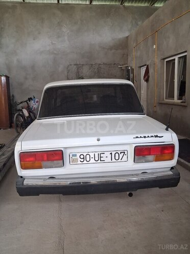 LADA (VAZ) 2107-4