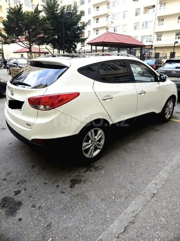 Hyundai ix35-3
