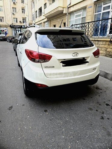 Hyundai ix35-4