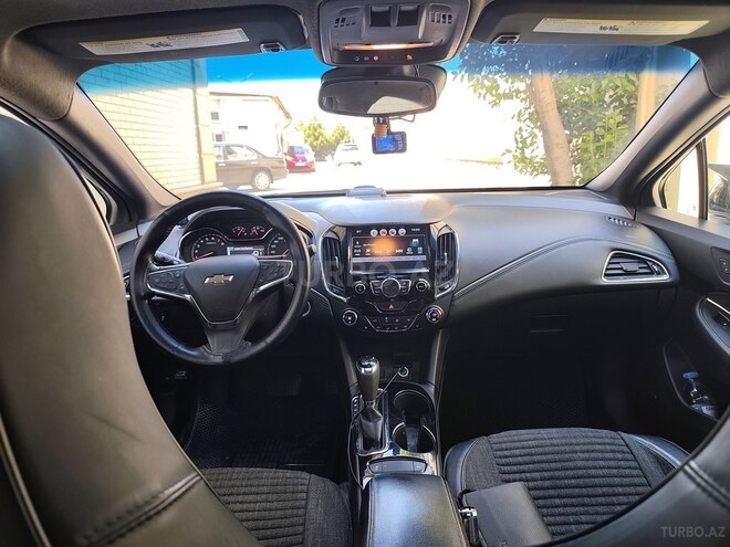 Chevrolet Cruze-7