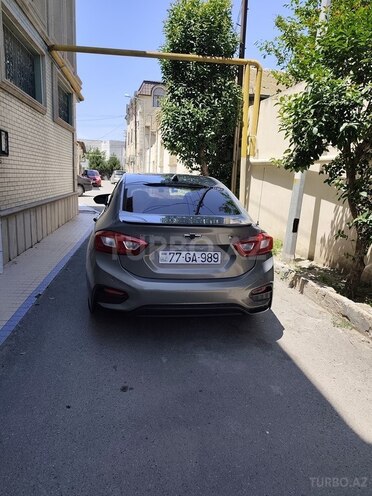 Chevrolet Cruze-6